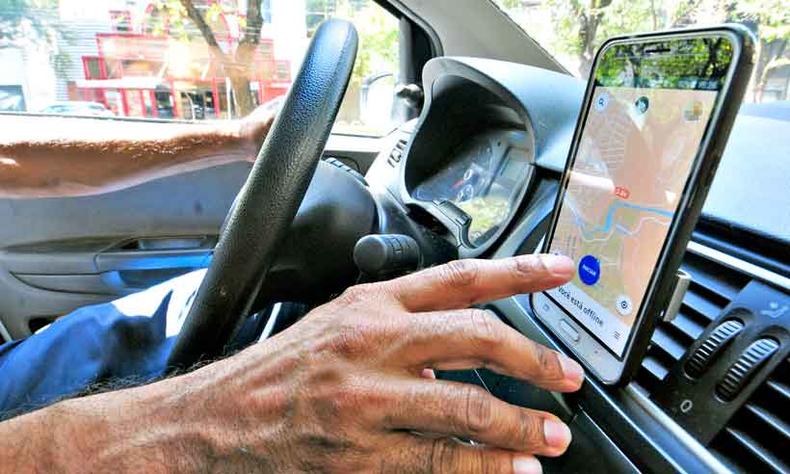Justiça não aceitou argumento da Uber de que a empresa não tem responsabilidade sobre objetos perdidos em carros de parceiros (foto: Marcos Vieira/EM/D.A Press %u2013 13/1/19) Justiça não aceitou argumento da Uber de que a empresa não tem responsabilidade sobre objetos perdidos em carros de parceiros (foto: Marcos Vieira/EM/D.A Press %u2013 13/1/19)