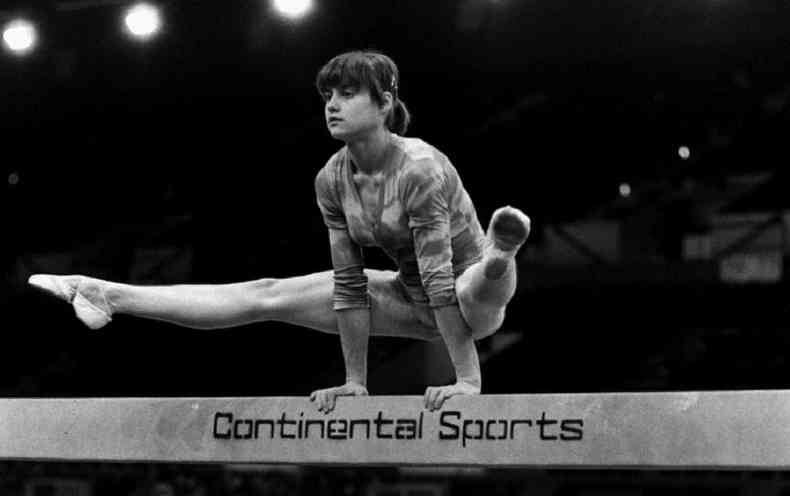 Uma das maiores atletas olmpicas da histria, a ginasta romena Nadia Comaneci, tinha 14 anos quando ganhou suas primeiras medalhas(foto: PA Media)