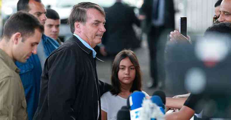 Presidente Bolsonaro virá ao Guarujá para descanso com a filha