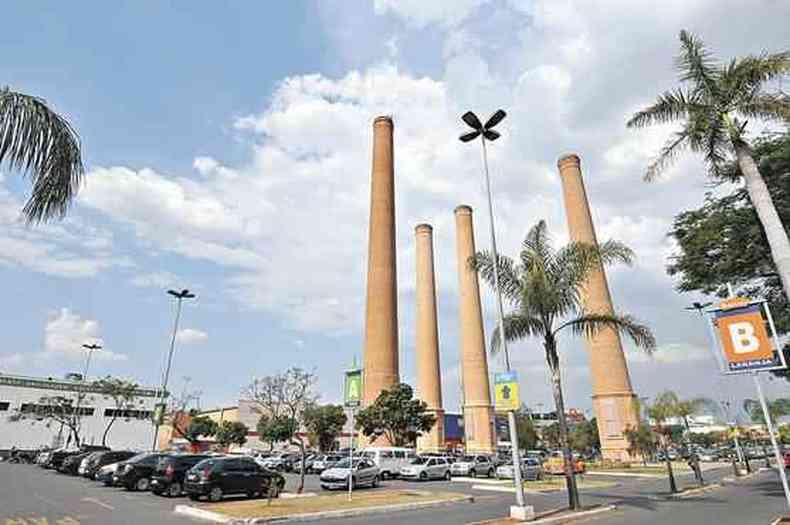 Estacionamento do Ita Power Shopping, o local do crime(foto: Marcos Michelin/EM/D.A Press - 30/10/12)