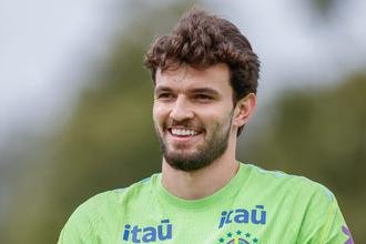 Ot�vio, do Cruzeiro, vai ser titular da Sele��o hoje (3/10)?