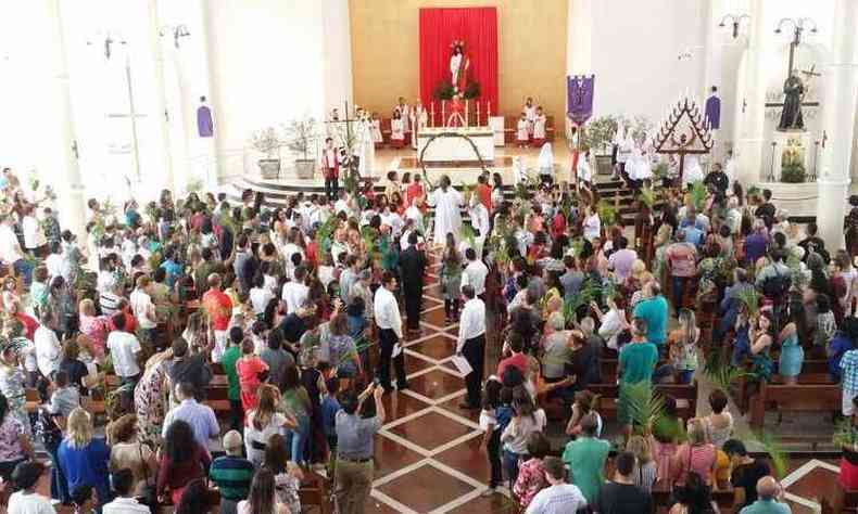 Missa de Domingo de Ramos no Barreiro(foto: Edsio Ferreira/EM )