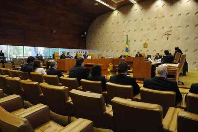 Julgamento do mensalo, no Supremo: deciso beneficiaria 11 condenados em regime semiaberto(foto: Carlos Moura/CB/D.A Press)