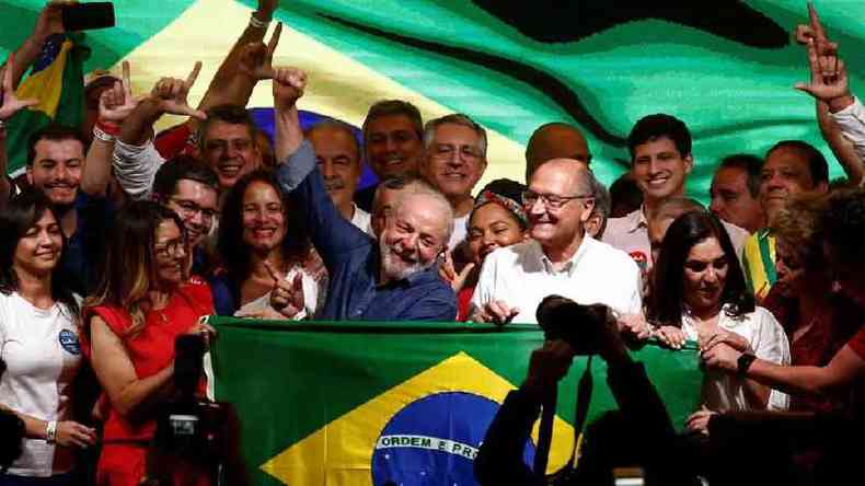Lula aps discurso da vitria em So Paulo