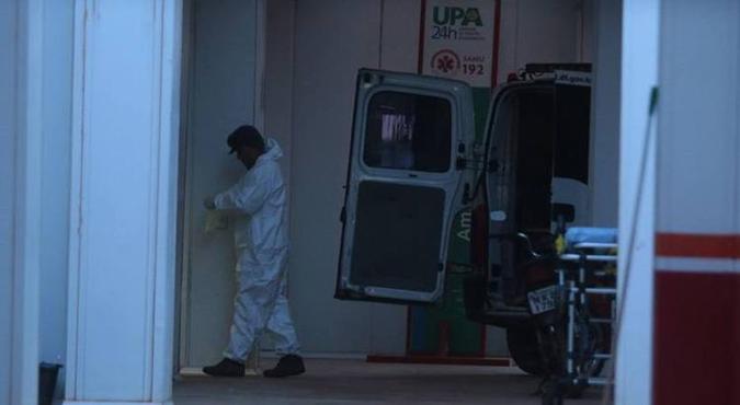 Corpo encontrado na saída de ar passou por perícia(foto: Luis Nova/Esp CB/D.A. Press) Corpo encontrado na saída de ar passou por perícia(foto: Luis Nova/Esp CB/D.A. Press)