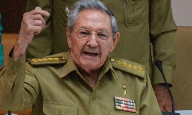 Raúl Castro (foto), de 86 anos, encerrará uma era em Cuba, 12 anos depois de suceder seu irmão mais velho Fidel Castro(foto: STR) Raúl Castro (foto), de 86 anos, encerrará uma era em Cuba, 12 anos depois de suceder seu irmão mais velho Fidel Castro(foto: STR)