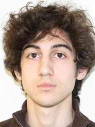 A defesa tentou demonstrar que o mais novo dos Tsarnaev, atualmente com 21 anos, agiu sob influncia do irmo mais velho, Tamerlan(foto: AFP )
