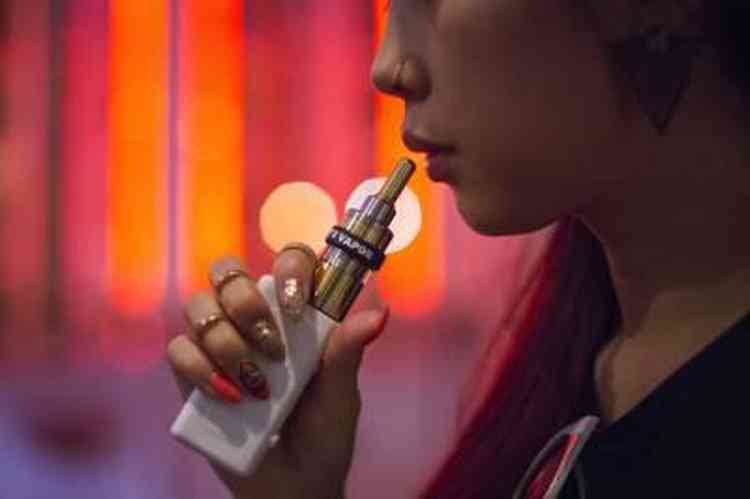 Embalagens e aromatizantes dos cigarros eletrnicos so, para a agncia, estratgias com foco em consumidores em potencial
