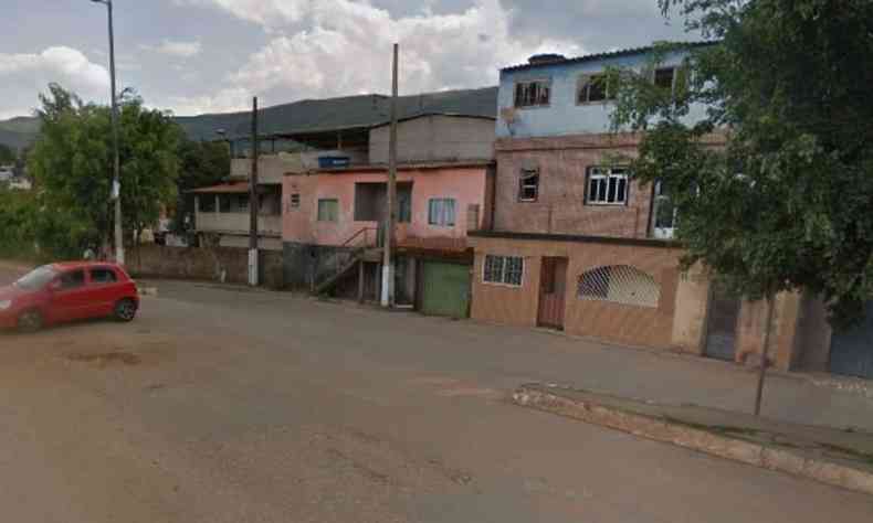 Entrada do distrito de Antnio Pereira, em Ouro Preto, onde aconteceu o crime(foto: Reproduo/Google Street View)