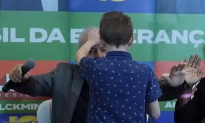 Lula e criana