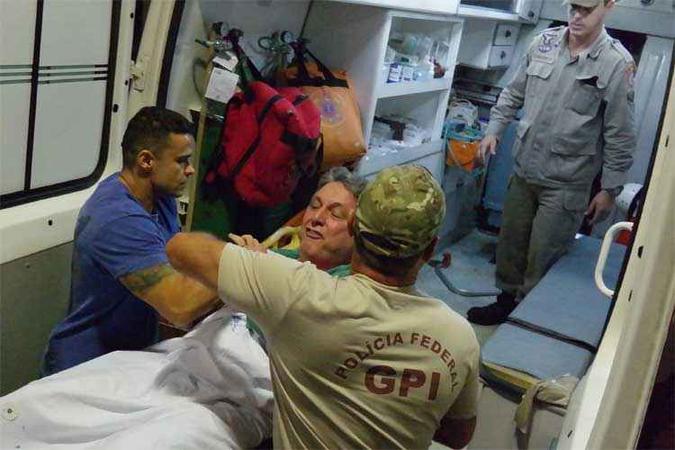 Garotinho foi preso no último dia 16 e, no mesmo dia, foi transferido para um hospital no Rio com crise de hipertensão(foto: Vladimir Platonow/ Agência Brasil ) Garotinho foi preso no último dia 16 e, no mesmo dia, foi transferido para um hospital no Rio com crise de hipertensão(foto: Vladimir Platonow/ Agência Brasil )
