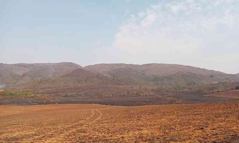 Serra do So Jos queimou cerca de 800 hectares nos ltimos dias