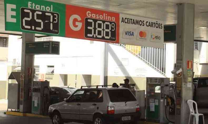 Posto de gasolina em BH, na manh desta segunda-feira (20)(foto: Edsio Costa/EM/D.A Press)