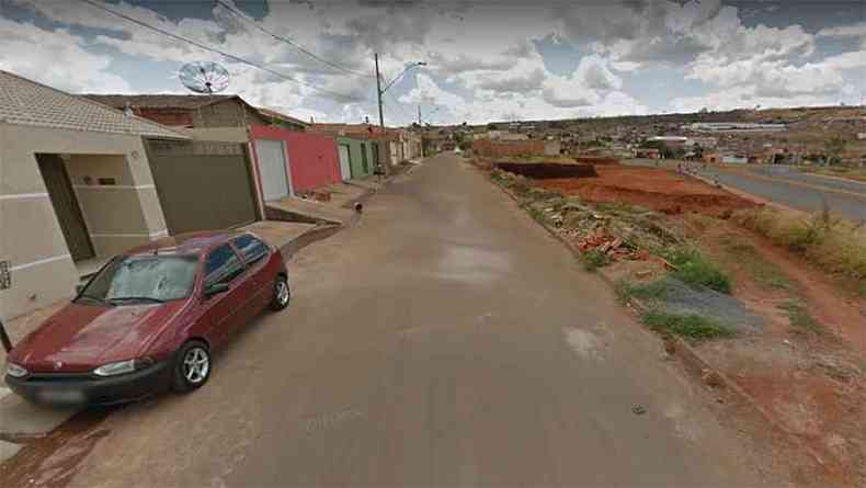 Ruas do bairro Jardim Aqurius, em Patos de Minas, onde a famlia era mantida refm e agredida(foto: Reproduo/ Google Street View)