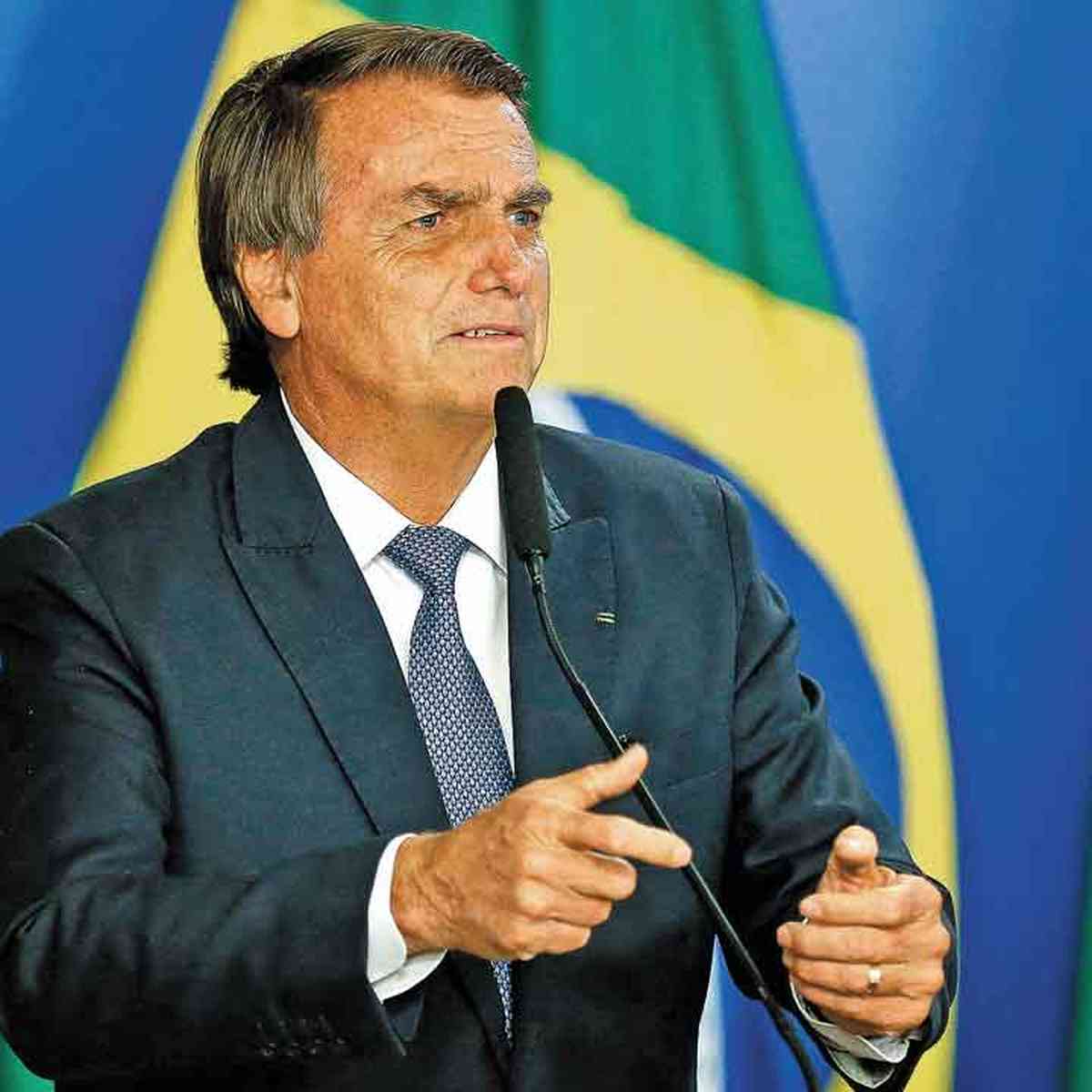 Jair Messias Bolsonaro - Família, uma dádiva de Deus. Hoje minha