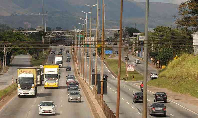 O governo estima que o Rodoanel Metropolitano pode diminuir em torno de 1 mil acidentes por ano s com a reduo de fluxo no Anel Rodovirio (foto)(foto: Leandro Couri/EM/D.A Press - 31/05/2020)