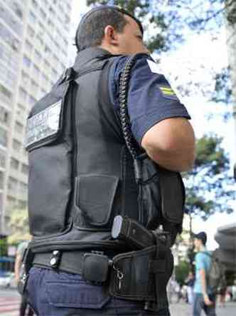 Aproximadamente 40% dos agentes portam armamento(foto: Juarez Rodrigues/EM/DA Press - 5/4/16)