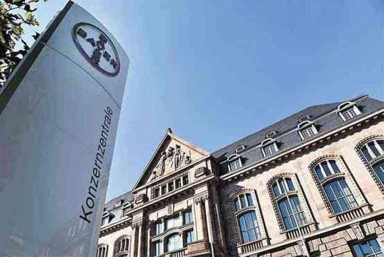 Sede da Bayer: valor da compra foi considerado recorde na Alemanha(foto: Patrik Stollarz/AFP)