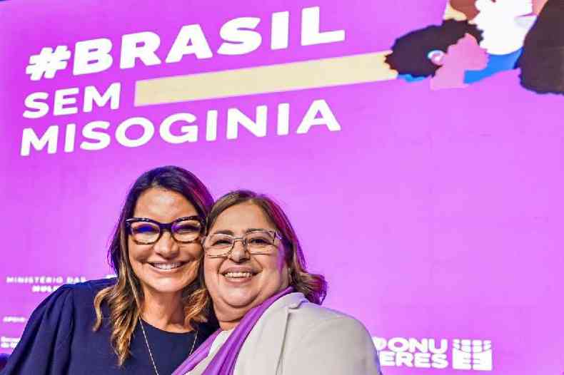 A ministra das Mulheres ao lado de Janja no lanamento da iniciativa Brasil sem Misoginia