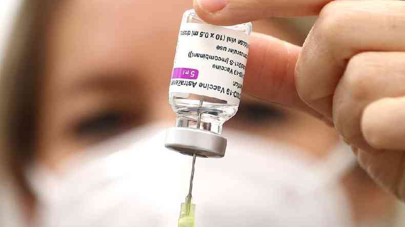  importante tomar a primeira e a segunda dose da vacina(foto: Reuters)