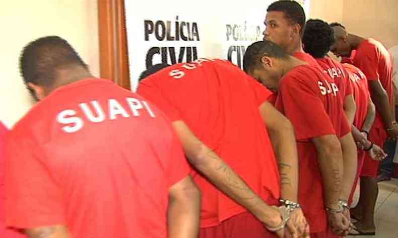 Criminosos de duas faces presos na ltima sexta-feira foram apresentados pela Polcia Civil(foto: TV Alterosa/Divulgao)