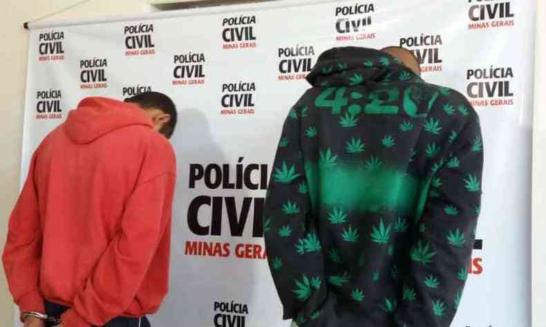 Os dois suspeitos do crime foram apresentados nesta tera-feira(foto: Polcia Civil / Divulgao)