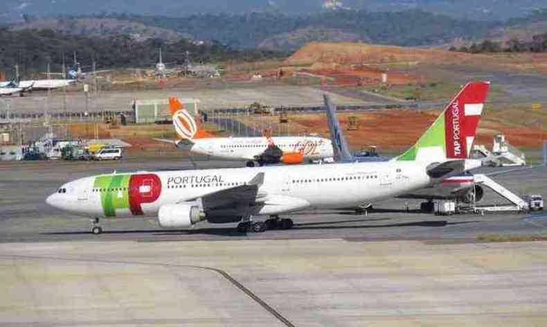 Companhia area Tap vai retomar voos internacionais a partir de quinta-feira, mas ainda no h previso para voltar a voar para Belo Horizonte(foto: Matheus Adler/ESP/EM)