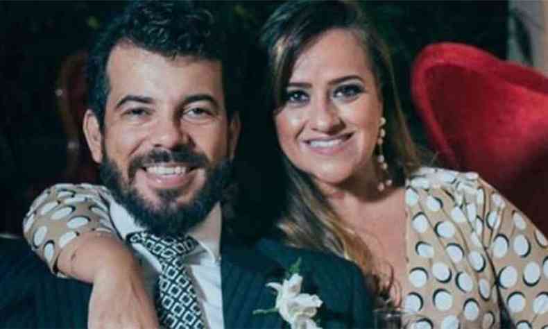 Foto do casal foi publicada no Instagram do piloto, com uma mensagem de pesar pelo falecimento(foto: Reproduo da internet/Instagram)