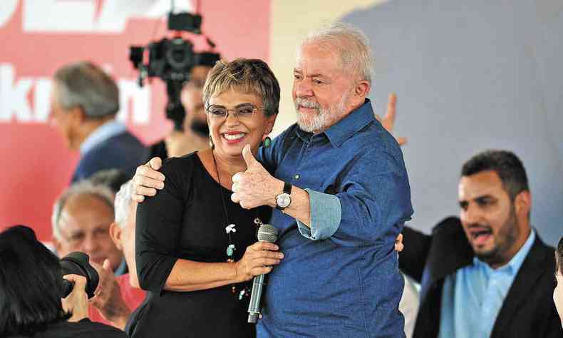 Lula was in Contagem, alongside Mayor Mar