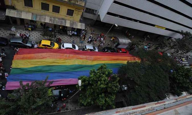 Apesar de sucessivas manifestações em prol da comunidade LGBT no Brasil, seus direitos e forma apropriada de registrar ocorrências ainda são pouco difundidas(foto: Leandro Couri/EM/D.A PRESS - 19/07/2015) Apesar de sucessivas manifestações em prol da comunidade LGBT no Brasil, seus direitos e forma apropriada de registrar ocorrências ainda são pouco difundidas(foto: Leandro Couri/EM/D.A PRESS - 19/07/2015)
