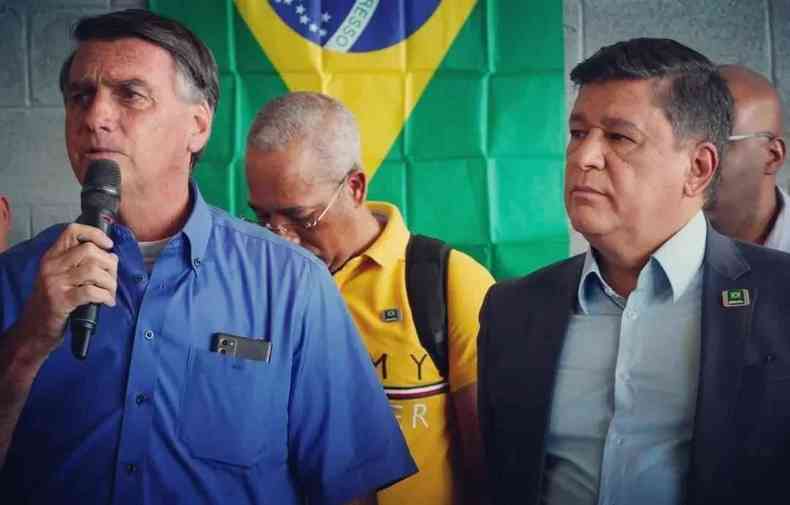 Jair Bolsonaro e Carlos Viana juntos 