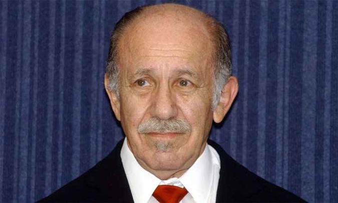 No governo Lula, assumiu a Secretaria Nacional de Economia Solidária, órgão ligado ao Ministério do Trabalho(foto: 26/06/2003 (Agência Brasil - ABr)) No governo Lula, assumiu a Secretaria Nacional de Economia Solidária, órgão ligado ao Ministério do Trabalho(foto: 26/06/2003 (Agência Brasil - ABr))