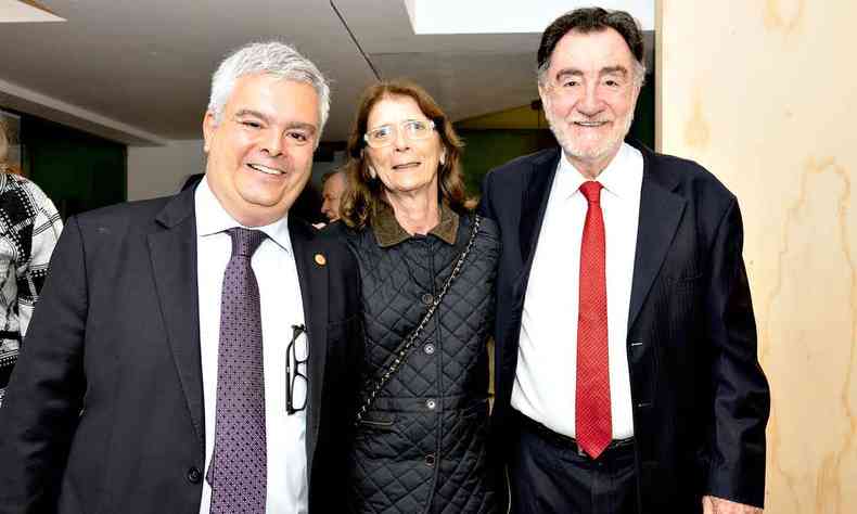 Rogrio Faria Tavares e Virgnia Alkmim com Patrus Ananias, ex-prefeito de BH
