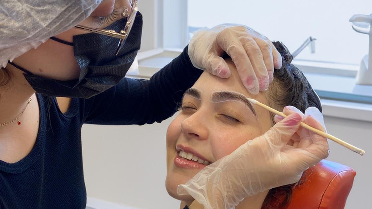 Sobrancelhas: estudo diz que elas revelam sentimentos e express&otilde;es humanas  - Sa&uacute;de - Estado de Minas