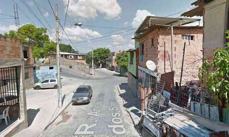 Bombeiros se deslocaram para Rua Ariolino Aristides Santos, local da ocorrncia(foto: Google Street View/Reproduo)