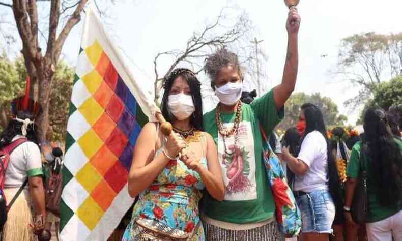 Mulheres Puri participam da Marcha das Mulheres Indígenas em Brasília