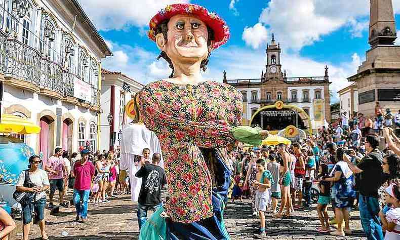 Bloco do Z Pereira dos Lacaios, um dos mais antigos de Ouro Preto(foto: fotos: Marcos Michelin /EM/D.A Press)