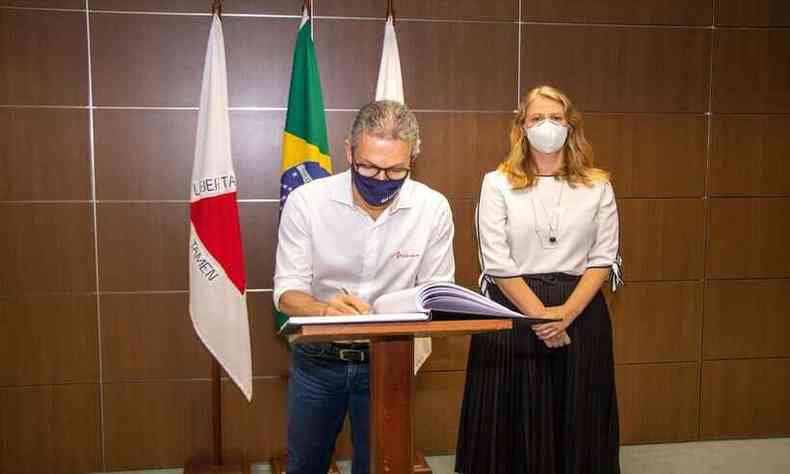 Lusa Barreto foi empossada como nova secretria do governo Zema nesta quinta-feira (foto: Fbio Marchetto/Agncia Minas)