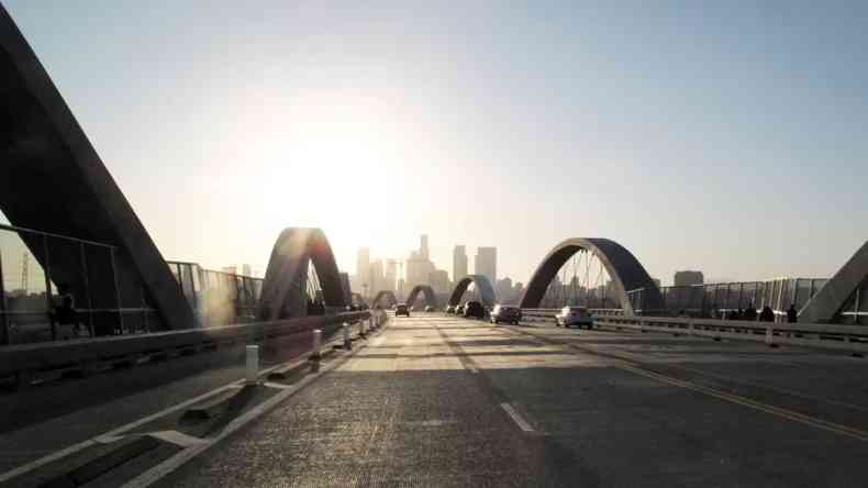 Arcos do 6 viaduto em Los Angeles