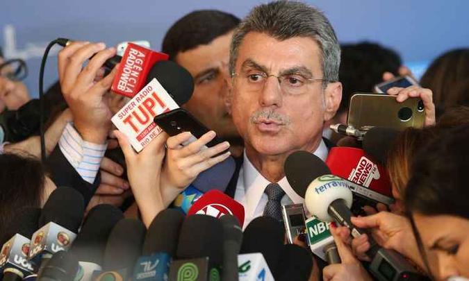 Romero Jucá defende a repatriação de ativos de parentes de políticos, desde que a origem dos bens seja desvinculada de atividades exercidas do político em questão(foto: Antônio Cruz/Agência Brasil ) Romero Jucá defende a repatriação de ativos de parentes de políticos, desde que a origem dos bens seja desvinculada de atividades exercidas do político em questão(foto: Antônio Cruz/Agência Brasil )