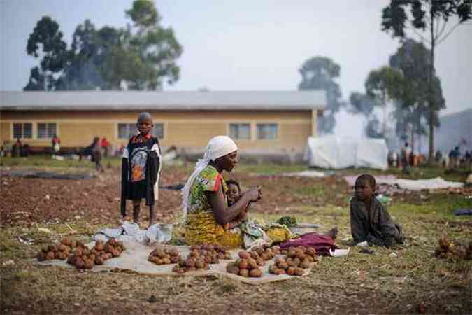 Mulheres so vtimas constantes da violncia no Congo(foto: AFP PHOTO/PHIL MOORE )