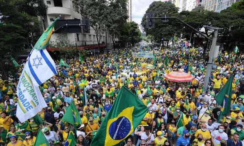 Capital teve manifestao bolsonarista neste sbado(foto: Tulio Santos/EM/DA Press)
