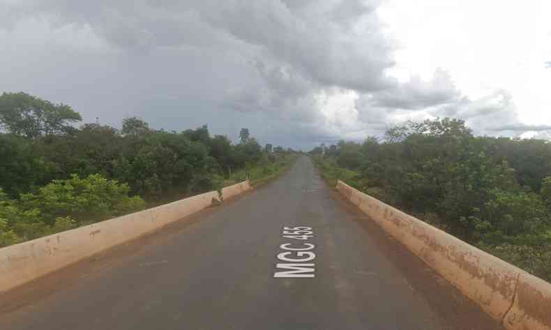 Imagem da estrada a ser interditada em Minas Gerais