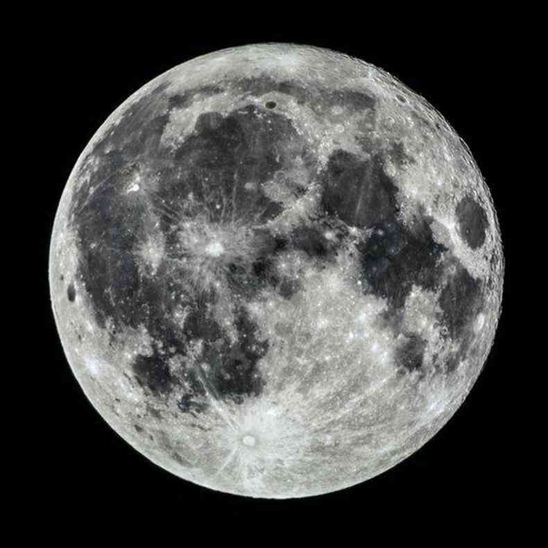 Plato e Isaac Newton tambm tm crateras na Lua com seus nomes(foto: Getty Images)