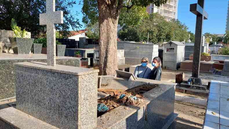 Cemitério em Pouso Alegre