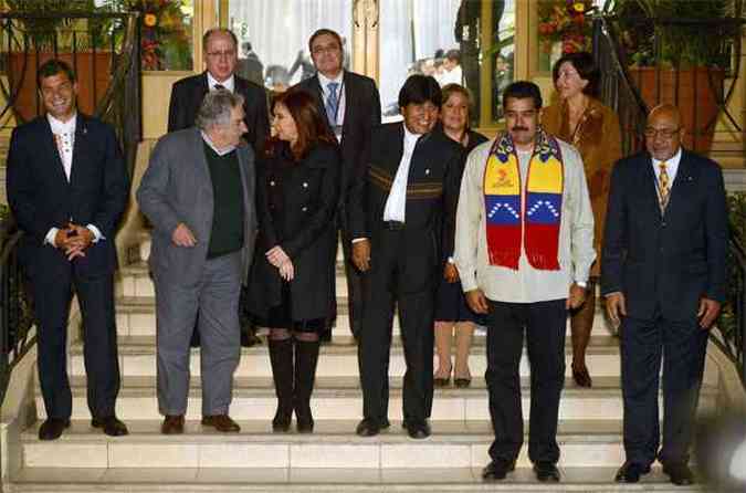 Presidentes do Equador, Uruguai, Argentina, Bolvia, Venezuela e Suriname destacam a violao de direitos e convenes internacionais(foto: REUTERS/Danilo Balderrama )