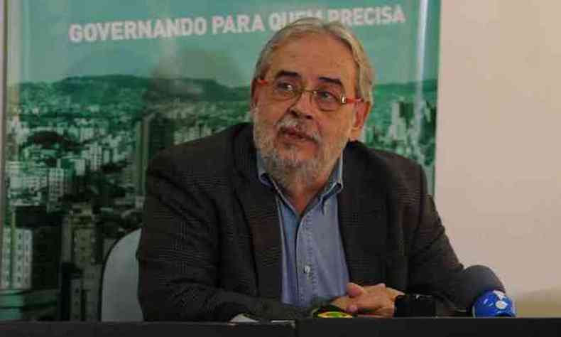 O secretrio de Sade de Belo Horizonte, Jackson Machado Pinto(foto: Tlio Santos/EM/DA Press)