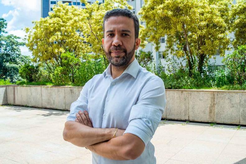 Andr Janones (Avante-MG) - deputado federal