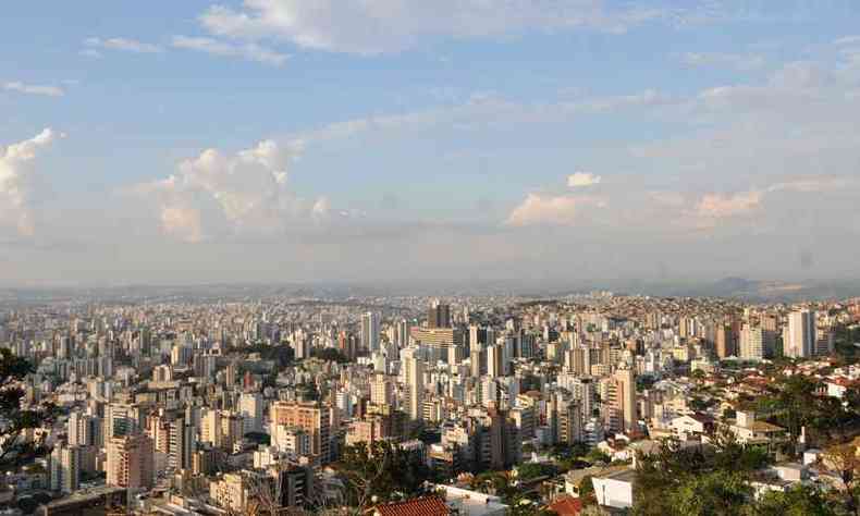 Belo Horizonte chegou a 1.505 mortes por COVID-19