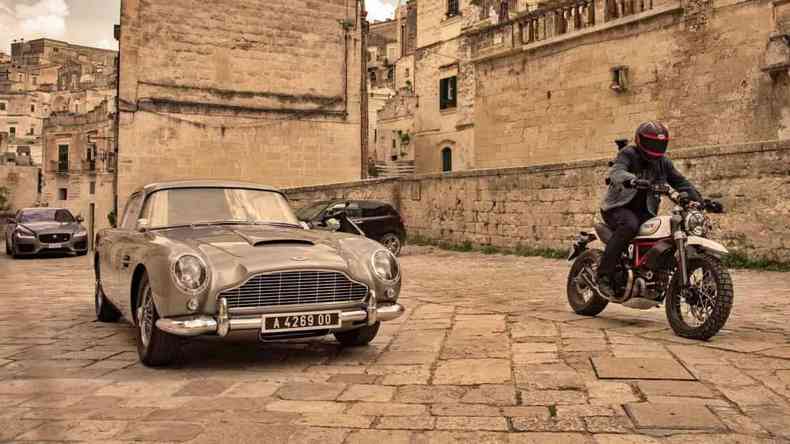 Aston Martin, usado em 007, sem tempo para morrer